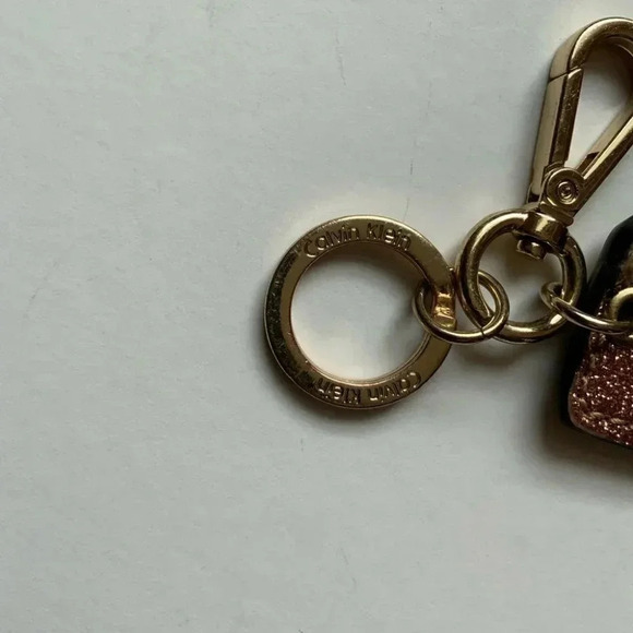 2/$30 CALVIN KLEIN Key Chain Purse Ornament Clip - Picture 6 of 7